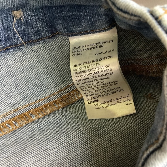 CHICO’s So Slimming Girlfriend Ankle Jeans 10 (1.5R) Embellished Boho festival - Picture 7 of 16